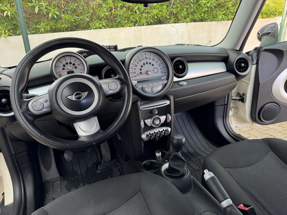 Mini Cooper D 1.6 3 Portas