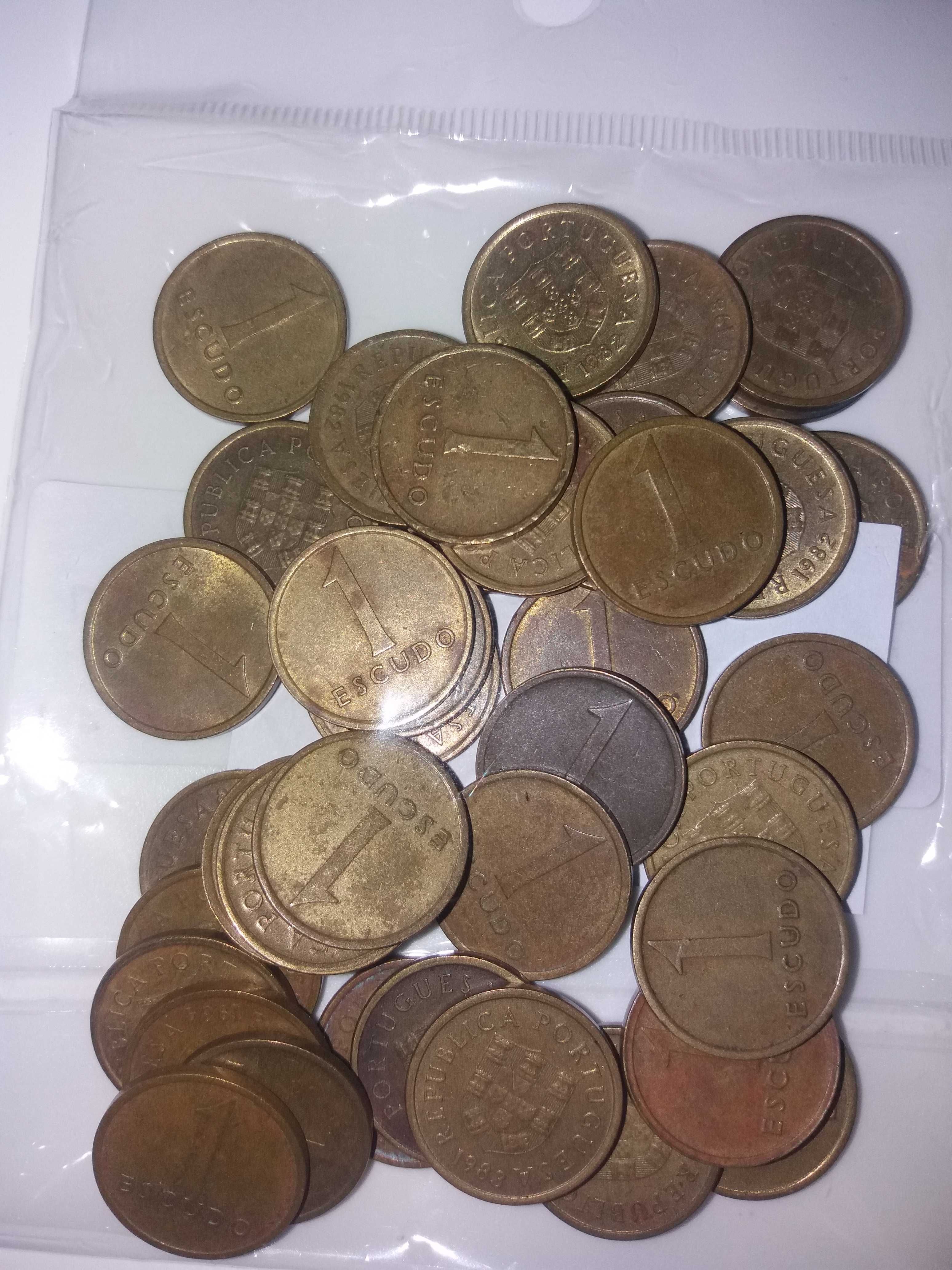 moedas e notas antigas