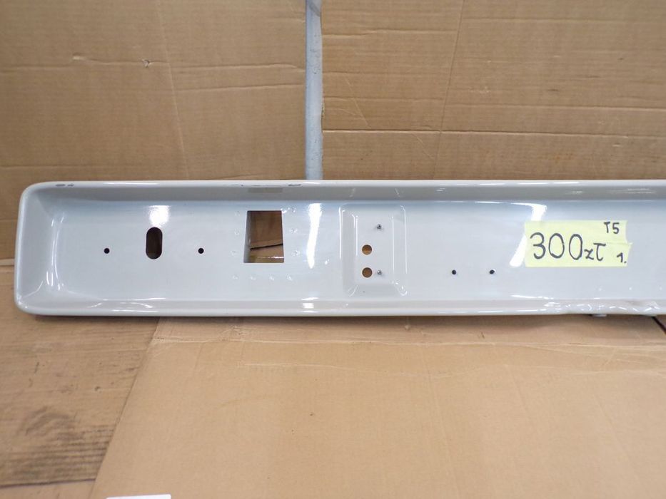 VW TRANSPORTER T5 T6 ZDERZAK TYLNY BELKA DO SKRZYNIOWEGO NOWA