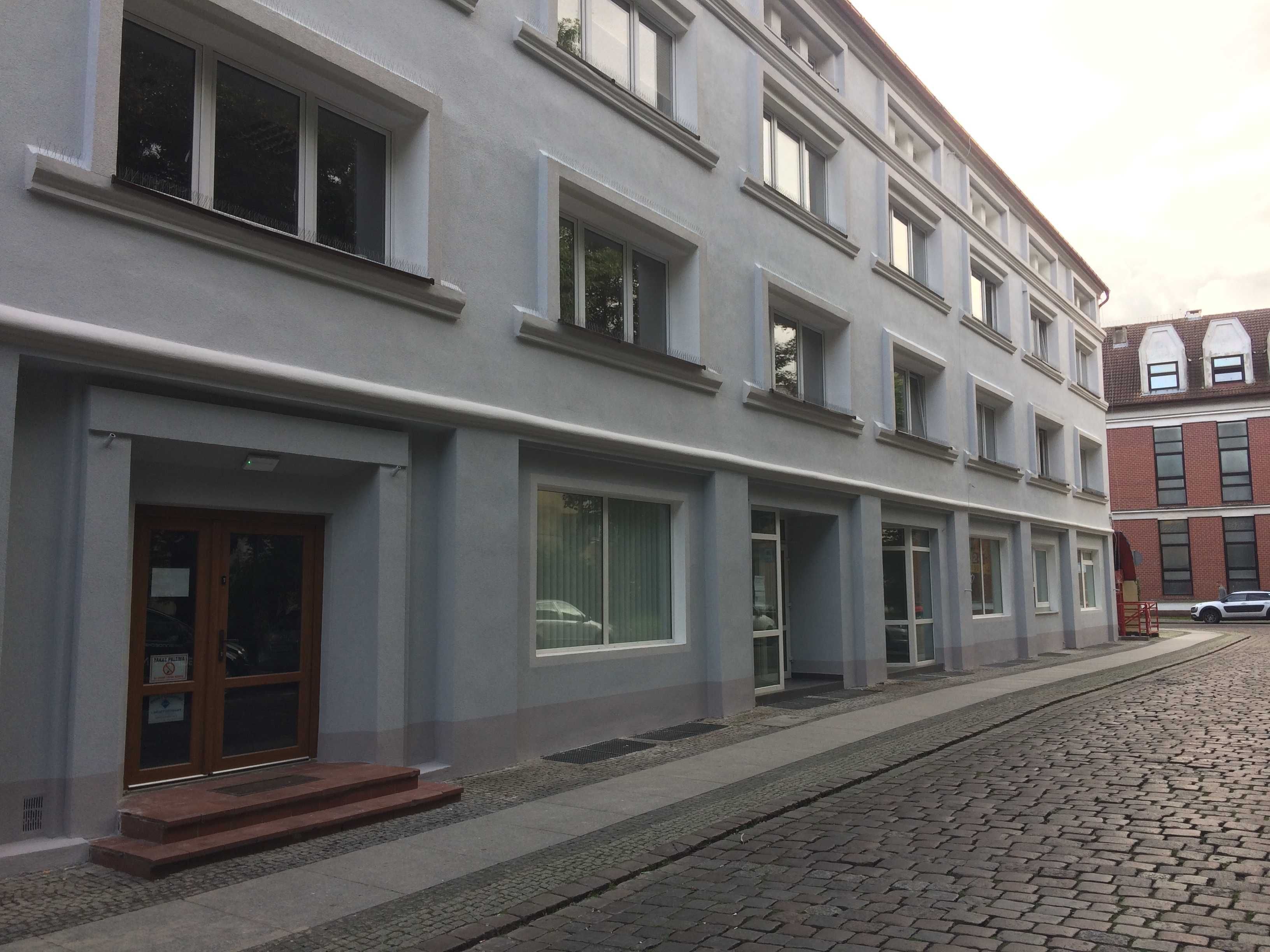 Lokal usługowy do wynajęcia w centrum Słupska 12,40 m2