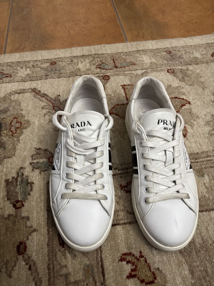 Sapatilhas PRADA Vitello Soft - n°40