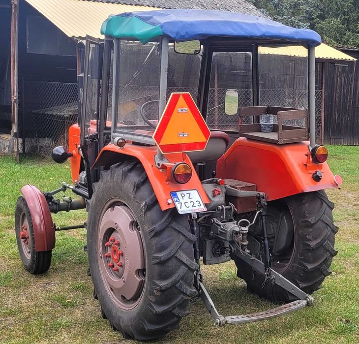 Ciągnik URSUS C 330