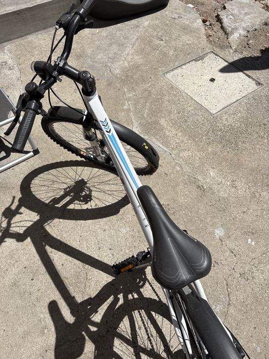 Bicicleta BTT/MTB Rockrider e Bicicleta Clássica Verde