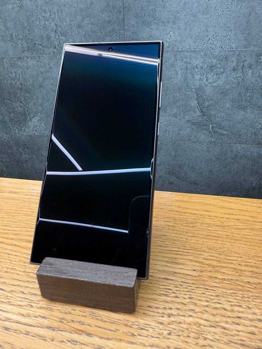 б/у Samsung Galaxy S24 Ultra 12/256GB (Titanium Black) (Global)