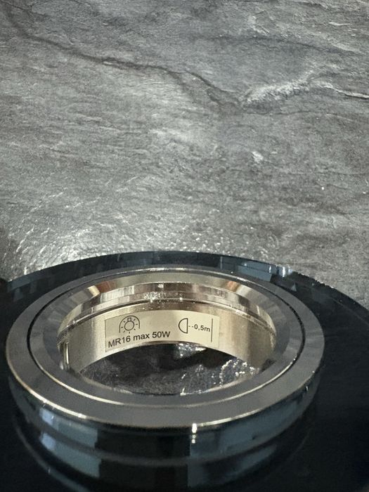 Kandlux czarne szklane oczka 18 sztuk