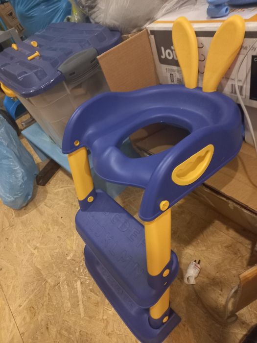 Nakładka na sedes z drabinką