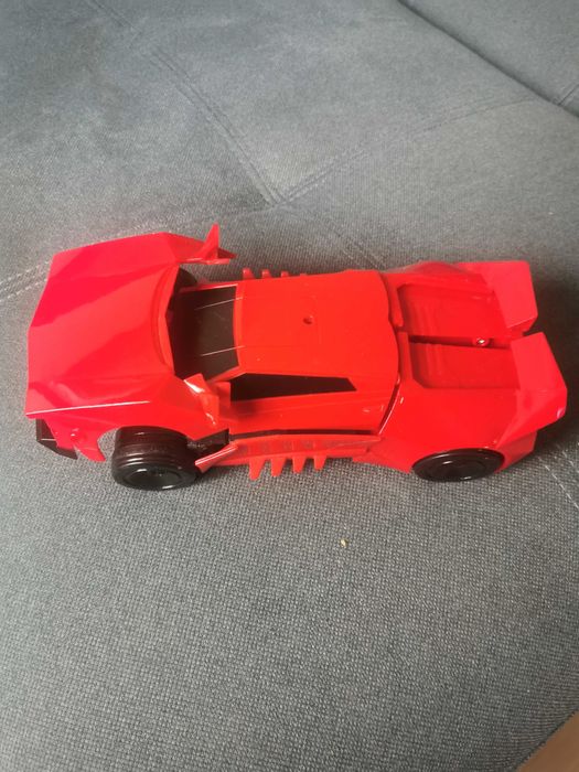 Robot Transformers 2 w 1 auto