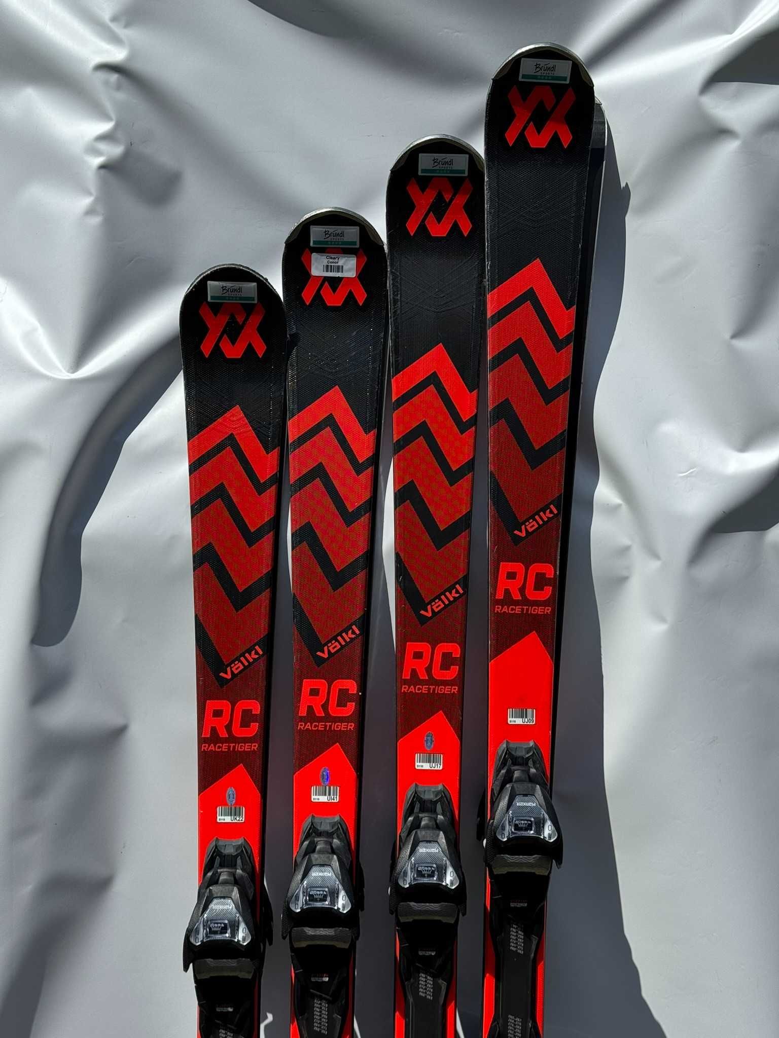 Pakiet nart Volkl Racetiger RC 10x180euro, model 24/25