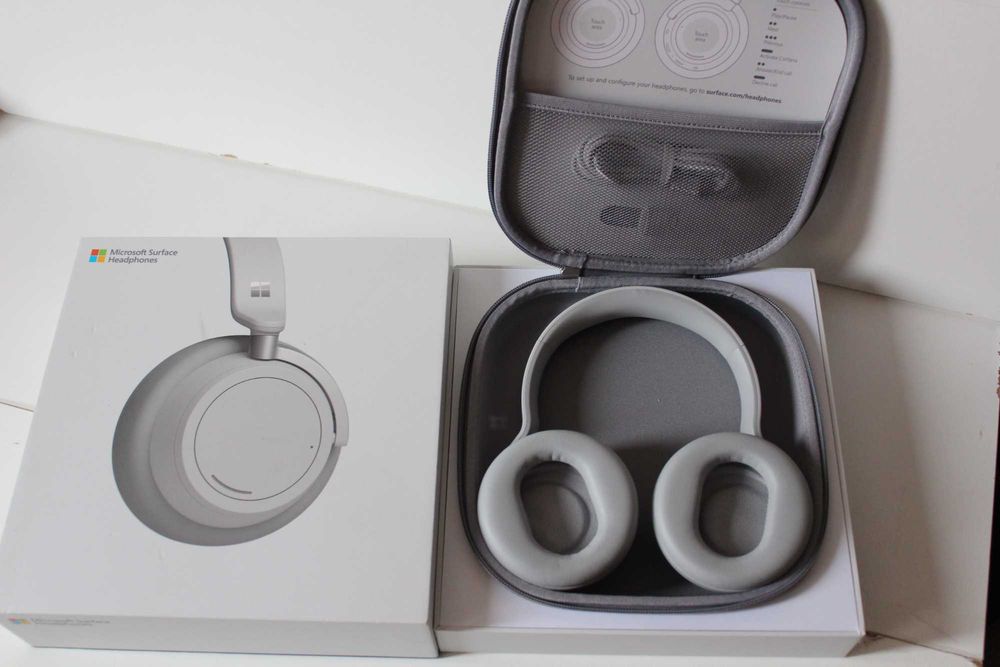 Навушники Microsoft Surface Headphones