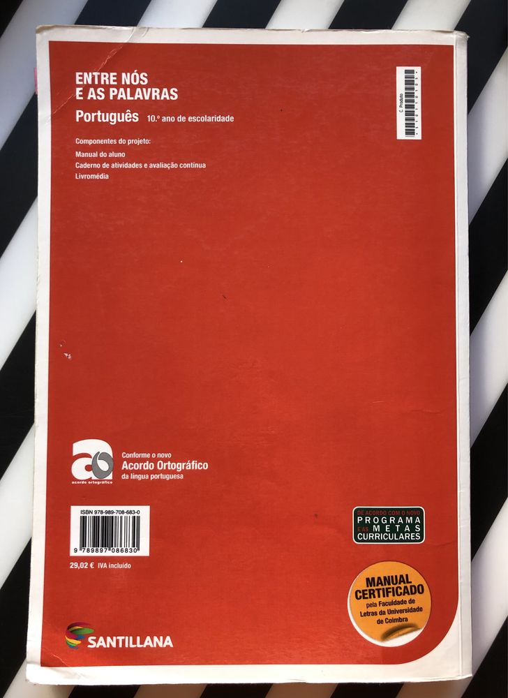 Manual de Português 10° - Entre nós e as palavras