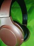 Бездротові навушники MixxAudio