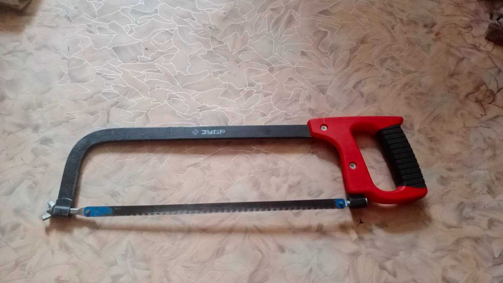 Ножовка по металлу