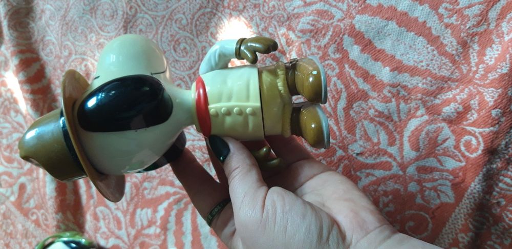 Снуппи McDonalds Макдональдс хэппимил happy Meal Цена за две