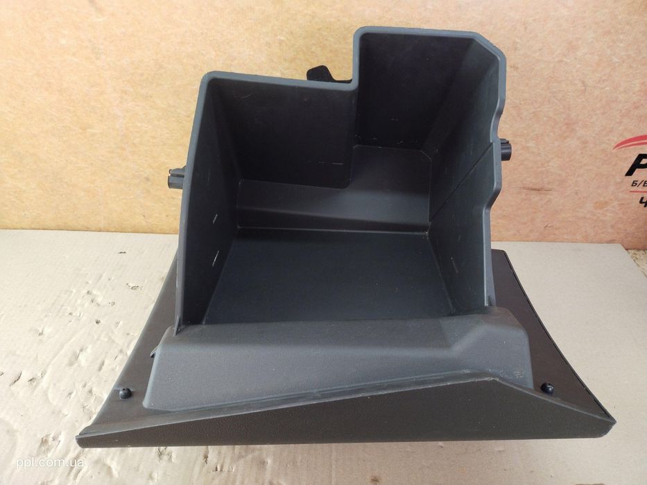 Ford Transit Connect II Mk2 2012-2019 бардачок DT11-V060T10-AGW