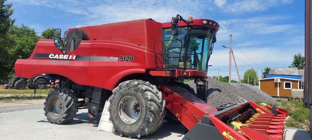 Комбайн Case IH Axial‑Flow 9120