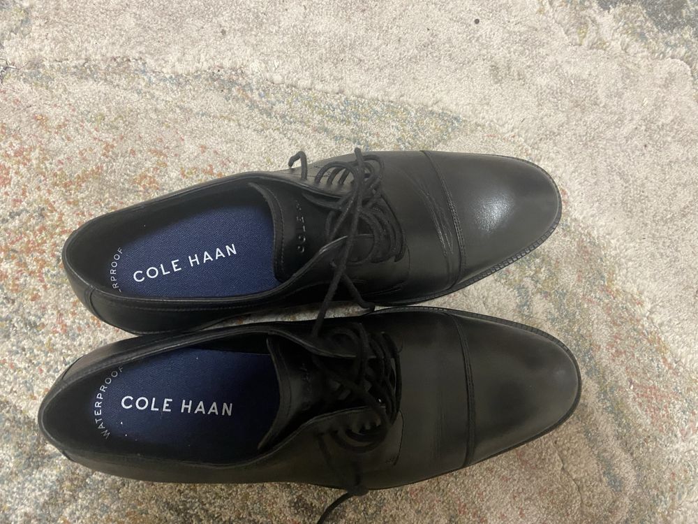 Sapatos da Marca Cole Haan