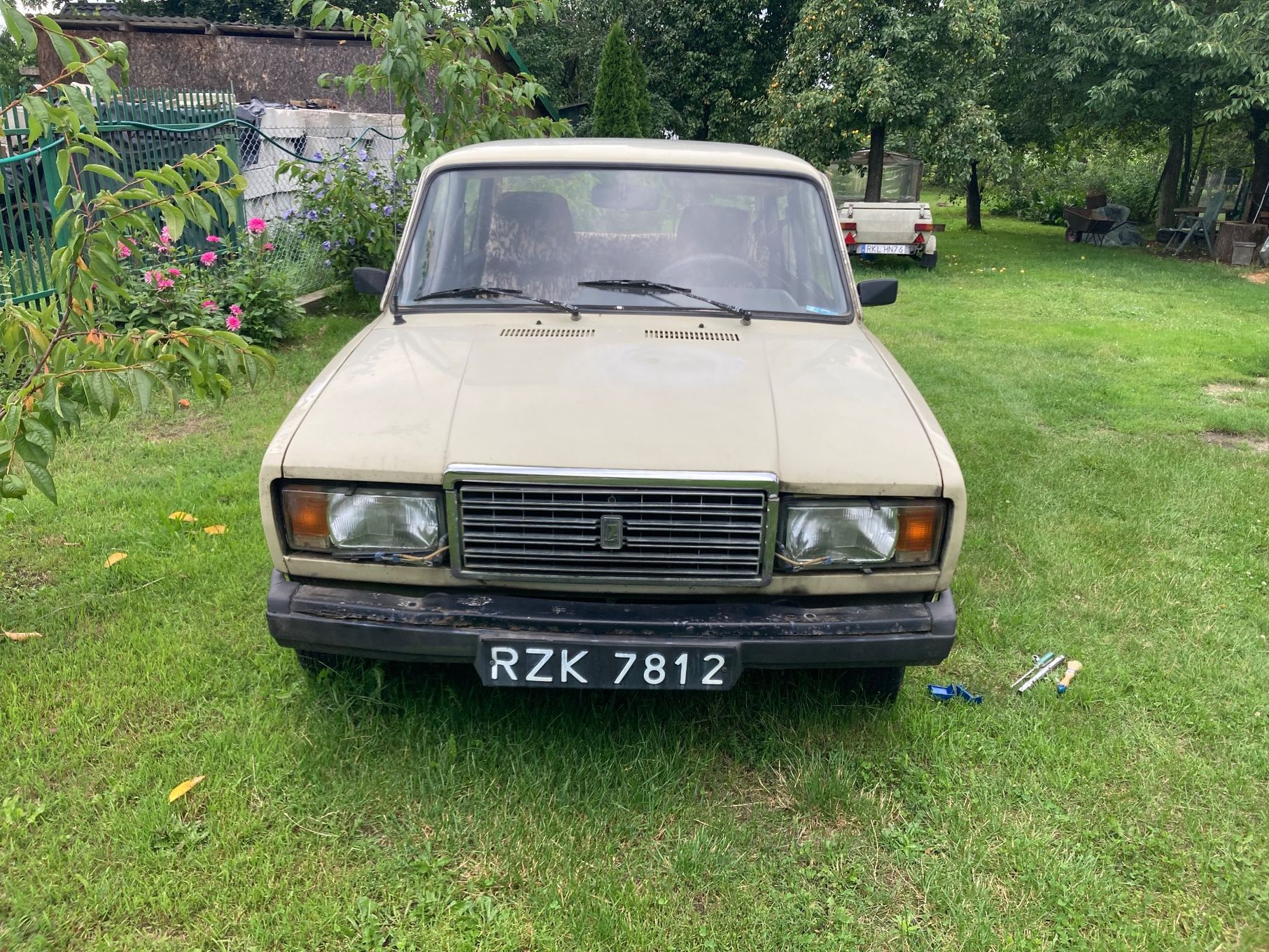Lada 2107 Lada od pierwszego właściciela w kolorze Kość Słoniowa