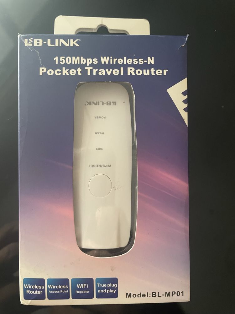 Pocket travel router