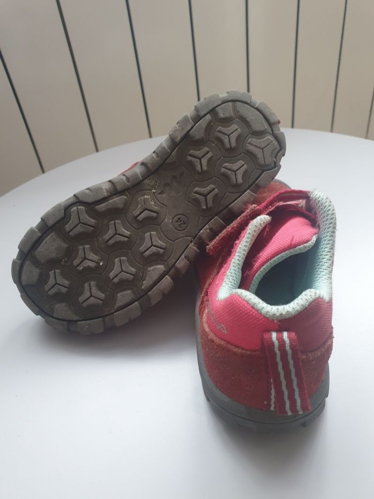 Buty dziewczęce r.24