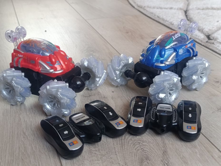 Іграшки б/у різні