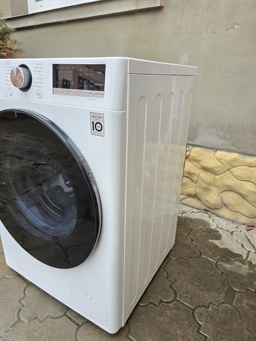 Пральна машина LG F4WR701Y на 11к !2024 рік!