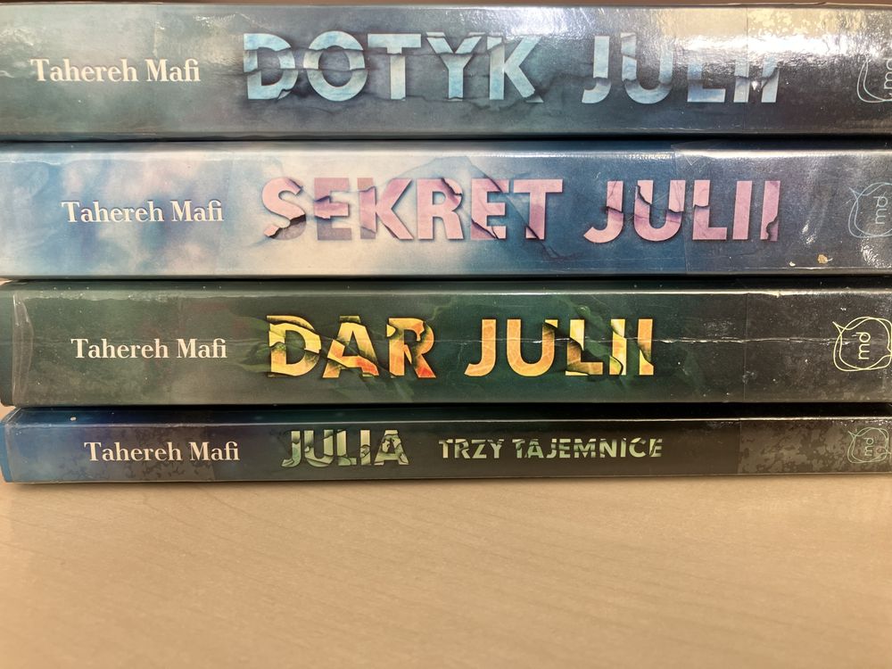 Tahereh Mafi - Dotyk Julii, Sekret Julii, Dar Julii, Julia 3 tajemnice