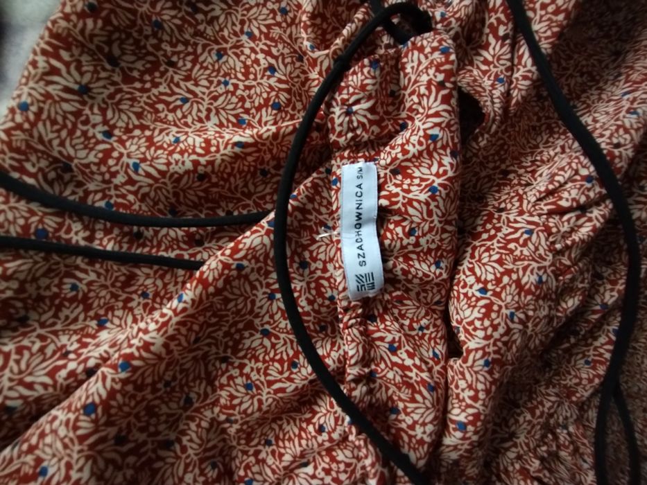 Sukienka na ramiączkach rozmiar s na m