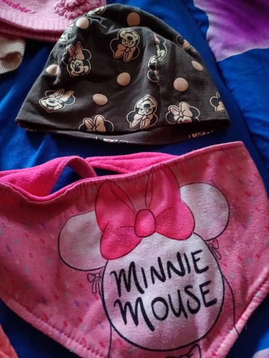 Zestaw czapeczek plus lus