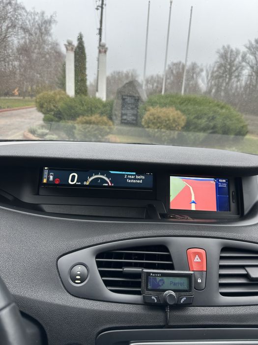 Продам Renault Scenic 2010, 1.5dci