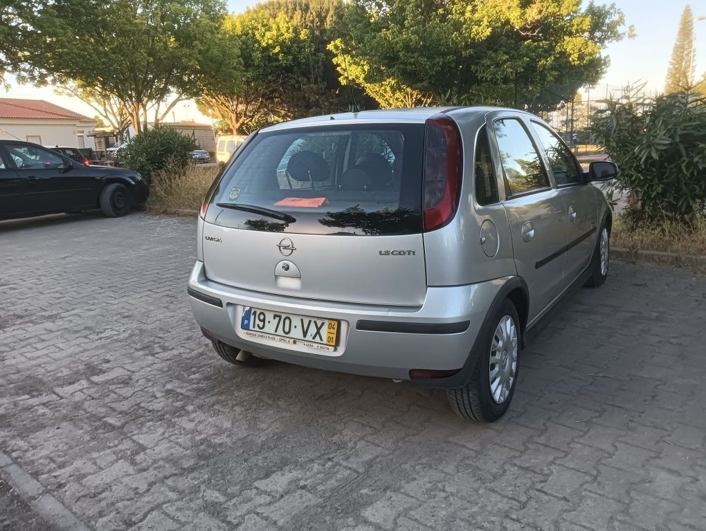 Opel corsa C gasóleo 1.3cdti ano 2004