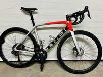 Trek Émonda SL7 Ultegra DI2 - Tamanho 54 (M)