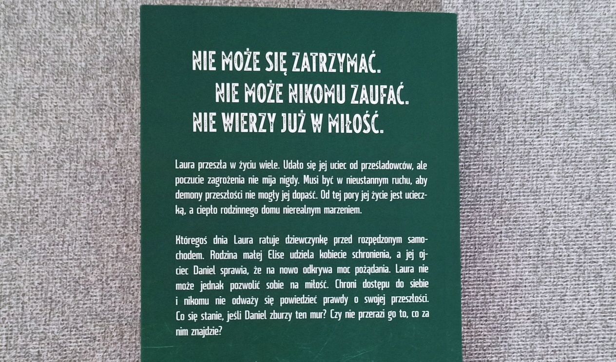 Książka Nana Bekher Nie Uciekniesz Wyd. Niegrzeczne Książki NOWA!