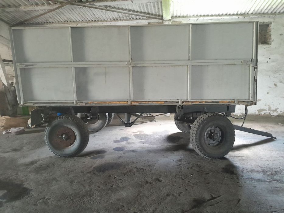 Продам причеп 2птс -4