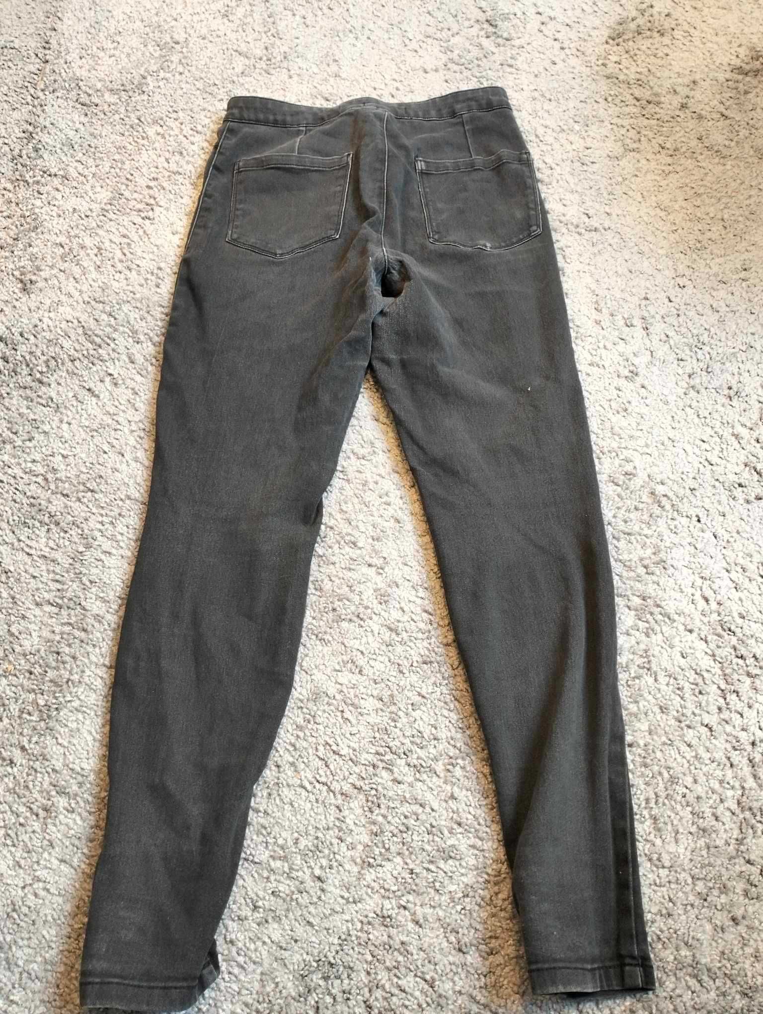 Spodnie jeansowe damskie czarne 40 Sinsay