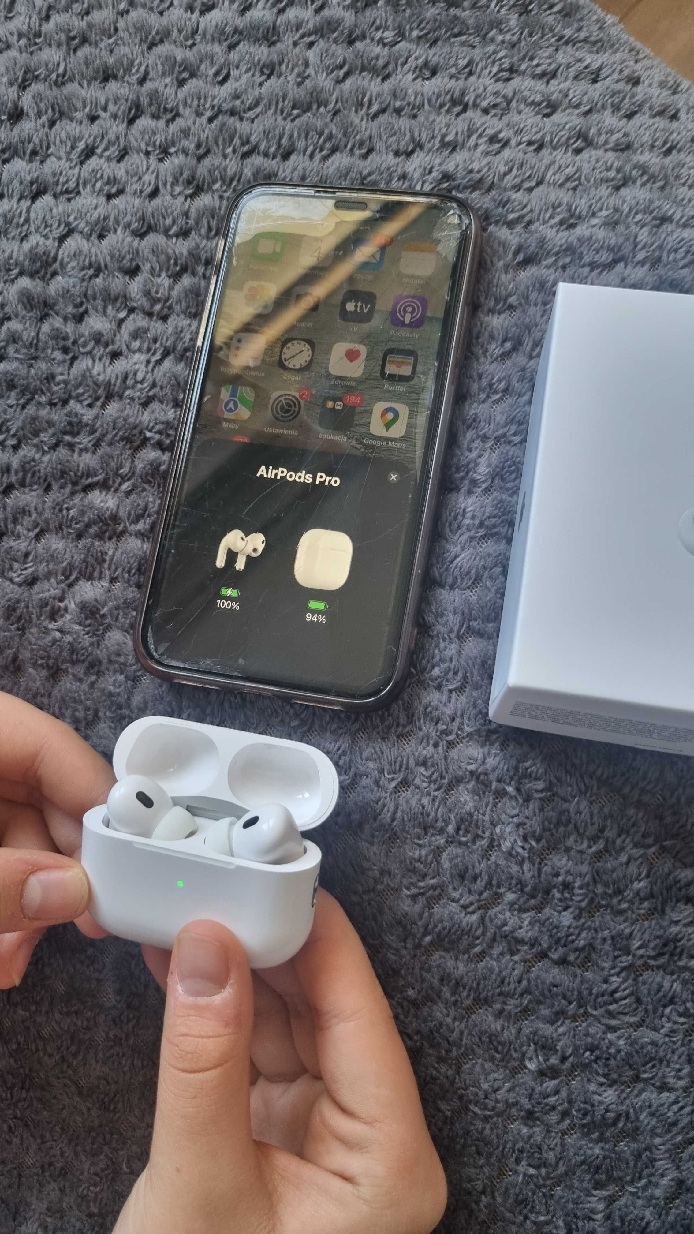 Apple AirPods Pro 2. gen (MQD83ZM/A) Gwarancja producenta 08.03.2026
