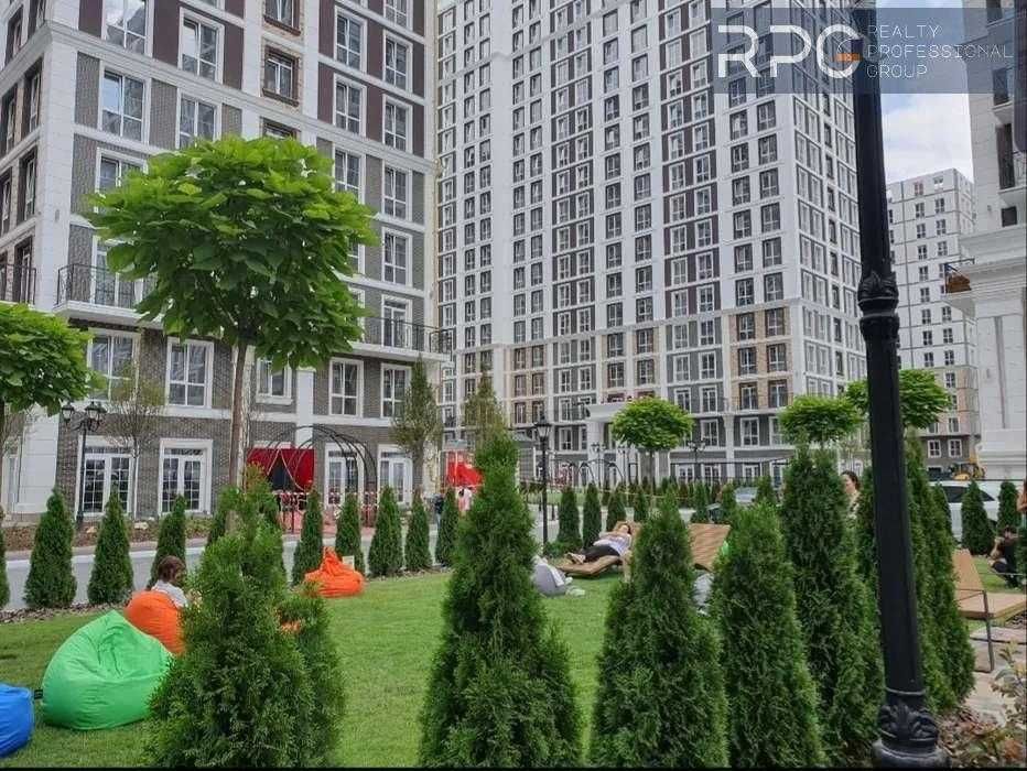 Квартира з частковим ремонтом Нова Англія ЛІнкольн Метро Васильківська