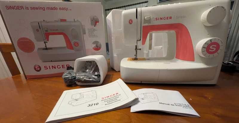 Máquina de costura Singer Simple 3210_NOVA