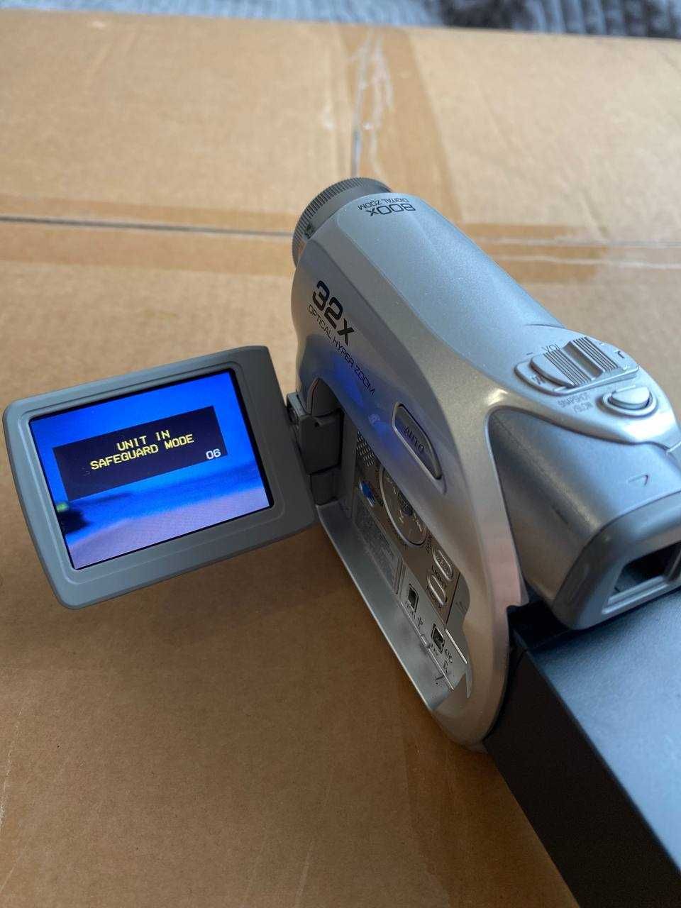 Kamera VHS JVC GR-D360E+baterie+Gratis*
