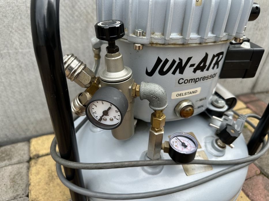 Безшумний компресор Jun Air