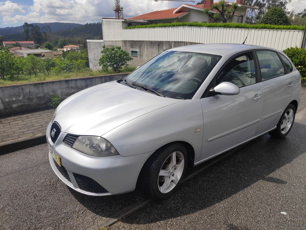 Seat Ibiza 6L - 1.4 75 Cv