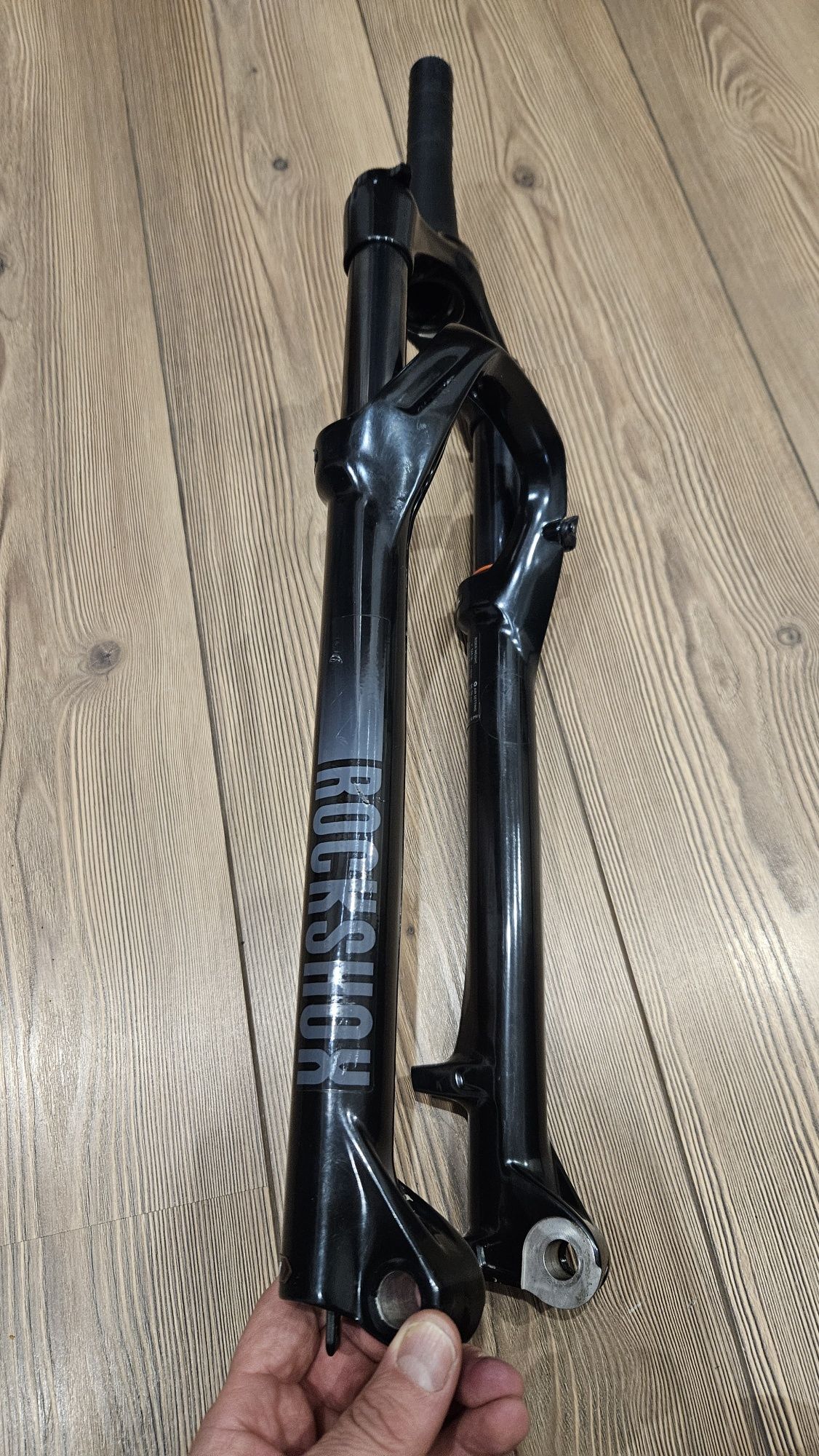 Amortyzator powietrzny Rock Shox Judy