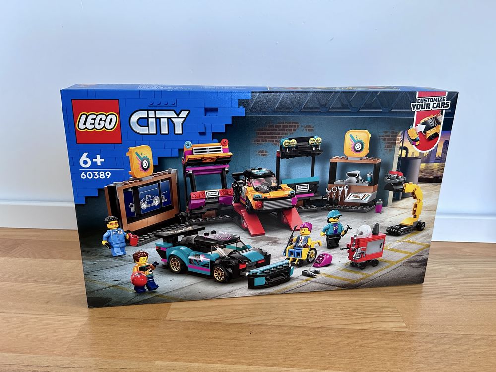 LEGO 60389 City - Warsztat tuningowania samochodów