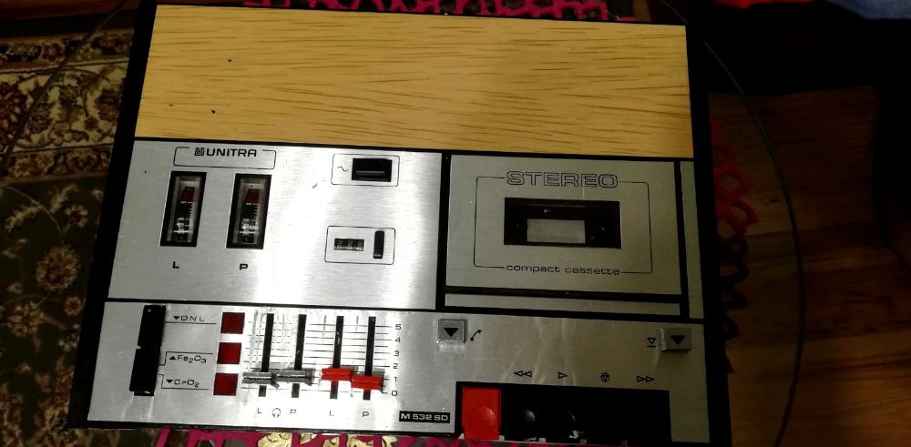 Magnetofon Jednokasetowy UNITRA M532 SD Stereo Zabytkowy z PRL 1979r