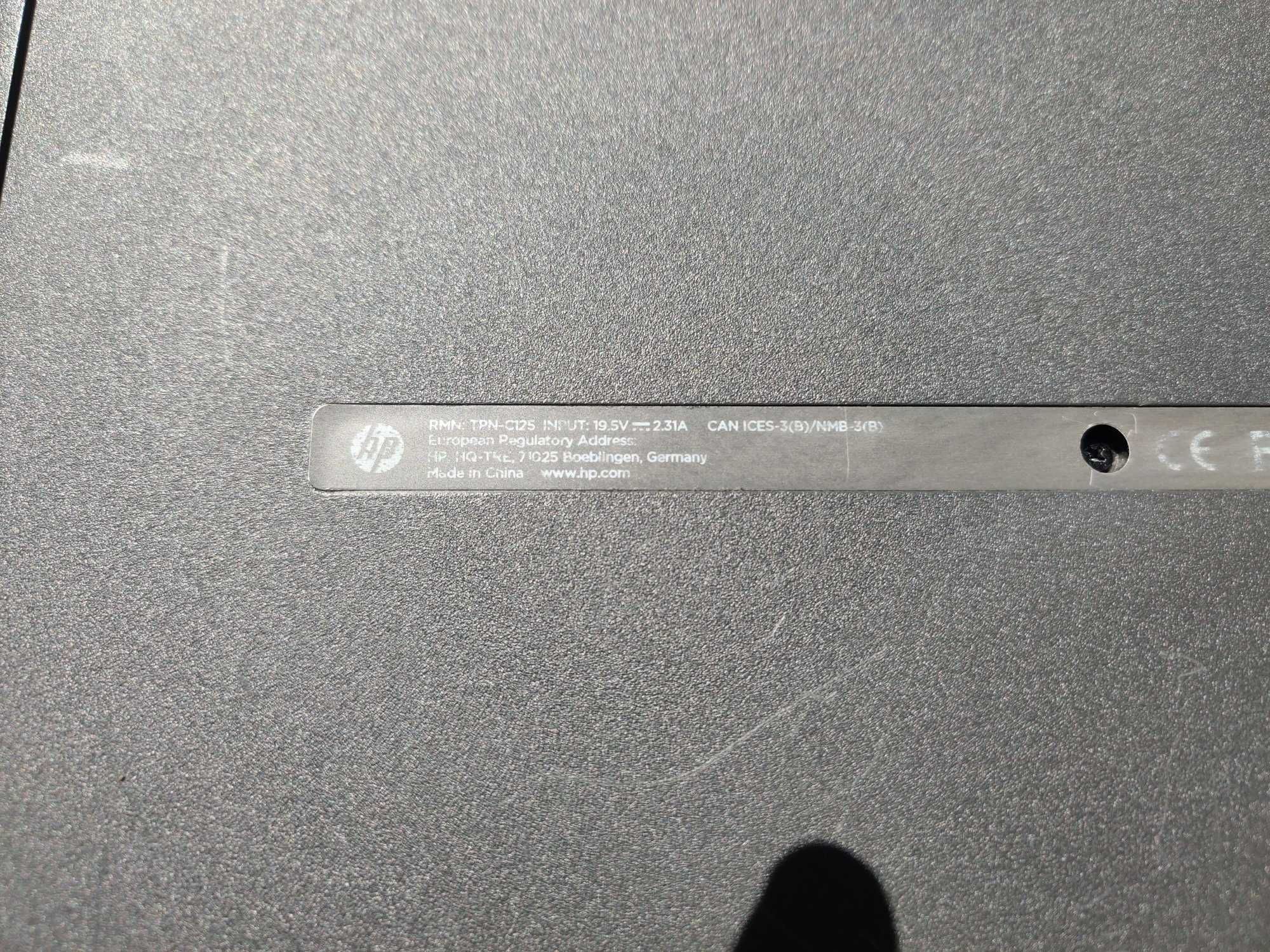 Laptop HP 250 G4 + monitor Samsung TC241W