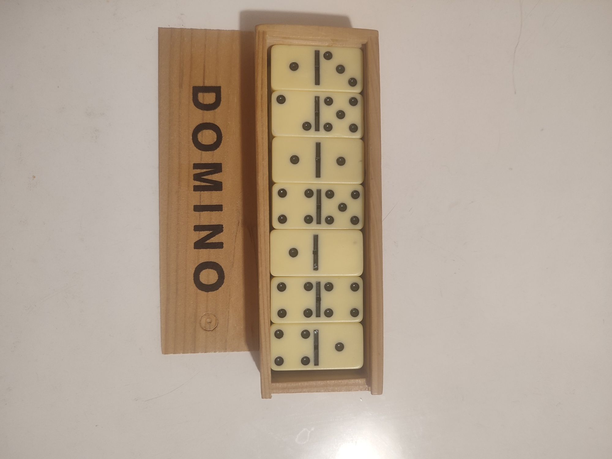 Настільні ігри дерев'яні щахмати доміно