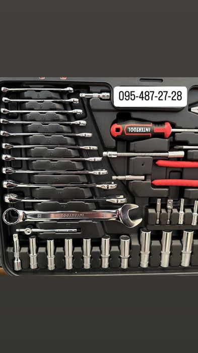 Набір інструментів на 233 од. INTERTOOL ET-8233 серия STORM Cr-V