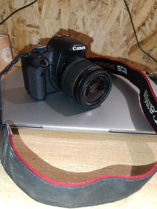 Фотокамера Canon EOS 500D