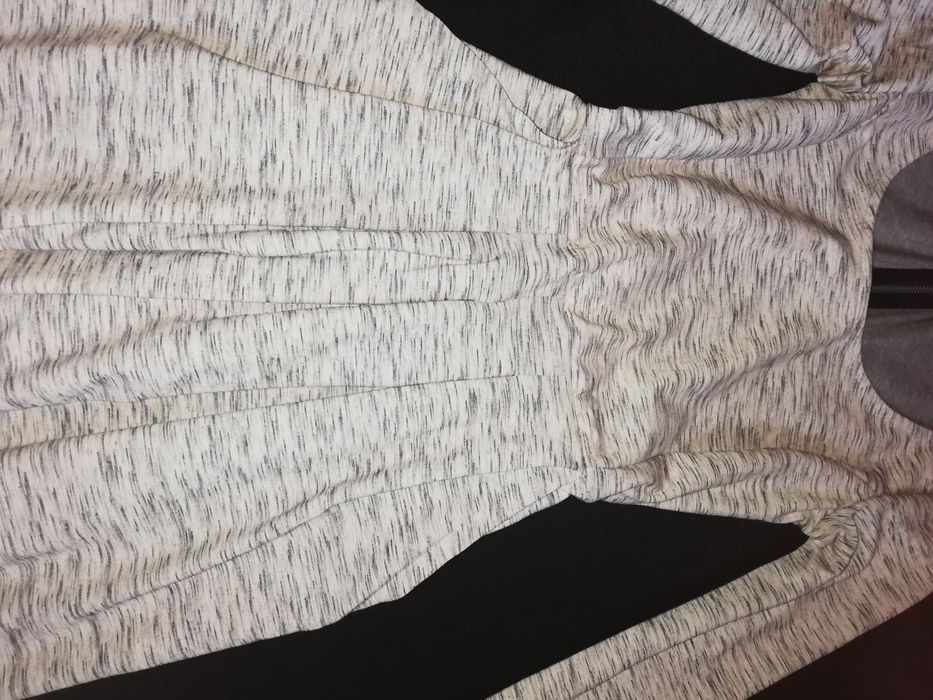 Śliczna sukienka H&M M/L