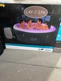 Basen jacuzzi ogrodowe