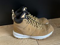 Musztardowe buty Nike 35,5